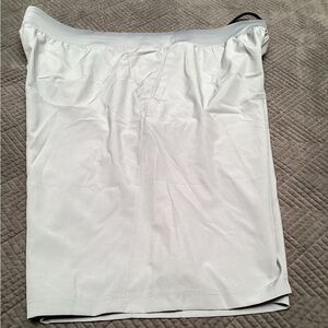 GAIAM Gray Activewear, inseam 9.5 inches. 386